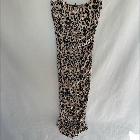 Leopard print midi dress - Picture 12 of 12